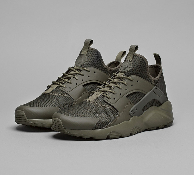 Nike Air Huarache Run Ultra Trainer | Khaki / Khaki