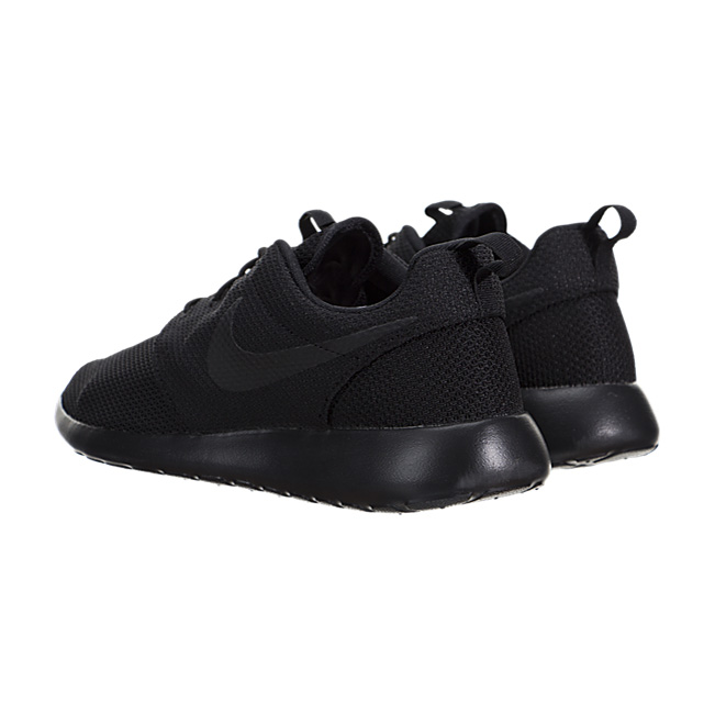 Nike Roshe One - Black / Black