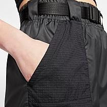 Women's Nike Swoosh Woven Shorts
