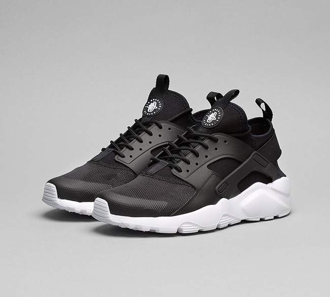Nike Air Huarache Run Ultra Trainer | Black / White
