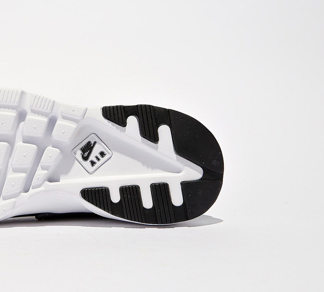 Nike Junior Air Huarache Run Ultra Trainer | Dark Grey / Black