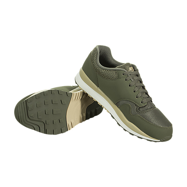 Nike Air Safari - Medium Olive / Desert-Sail