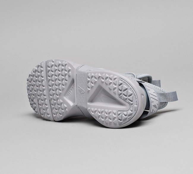 Nike Junior Air Huarache Drift Trainer | Wolf Grey / White