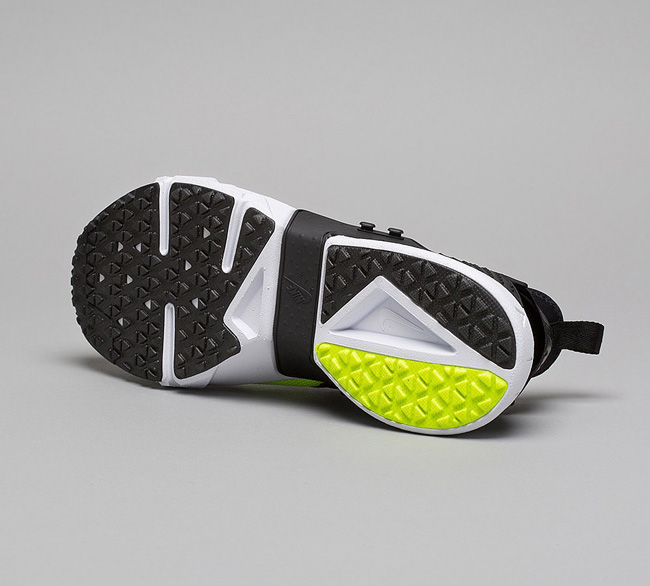 Nike Air Huarache Drift Trainer | Volt / Black / White