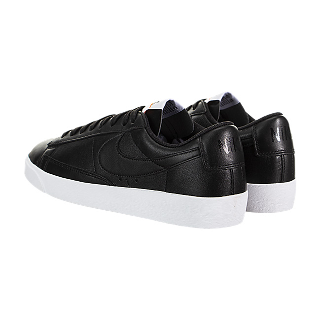 Nike Women Blazer Low LE - Black / Black-White-Gum Light Brown