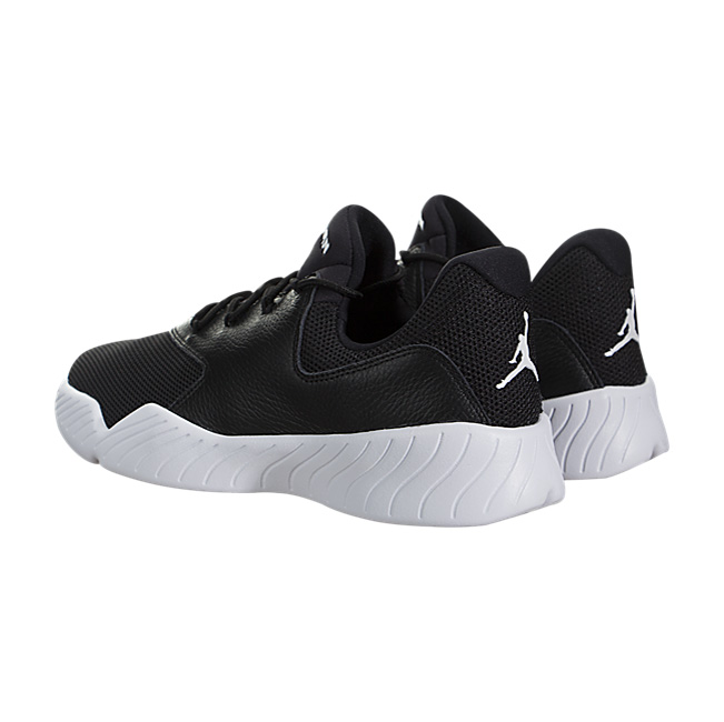 Jordan J23 Low - Black / White
