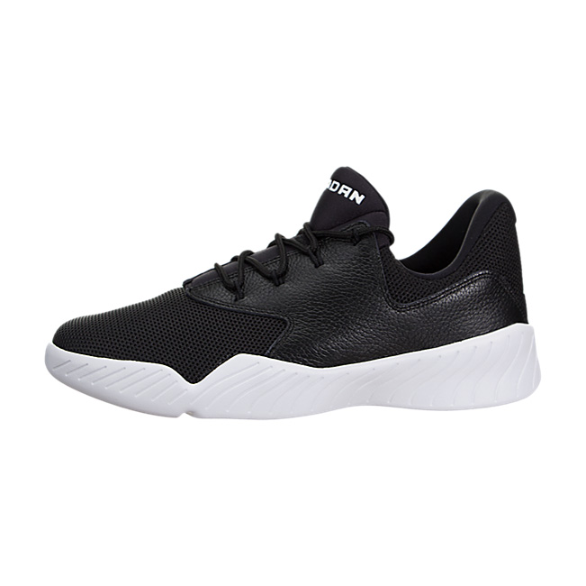 Jordan J23 Low - Black / White
