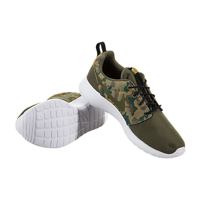 Nike Roshe One SE - Medium Olive / Medium Olive