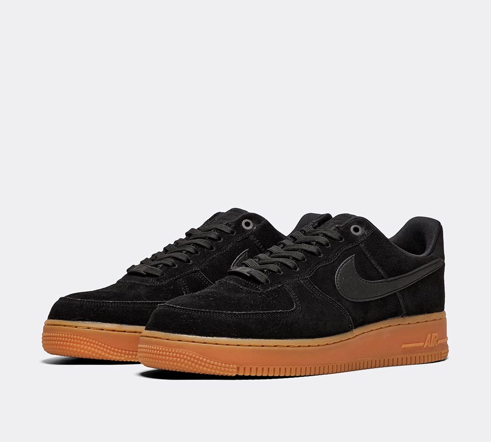 Nike Air Force 1 '07 LV8 Suede Trainer - Black