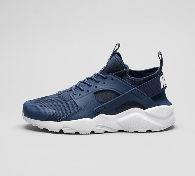 Nike Air Huarache Run Ultra Trainer | Navy / White