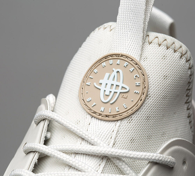 Nike Air Huarache Run Ultra Trainer | Bone / Khaki / Platinum