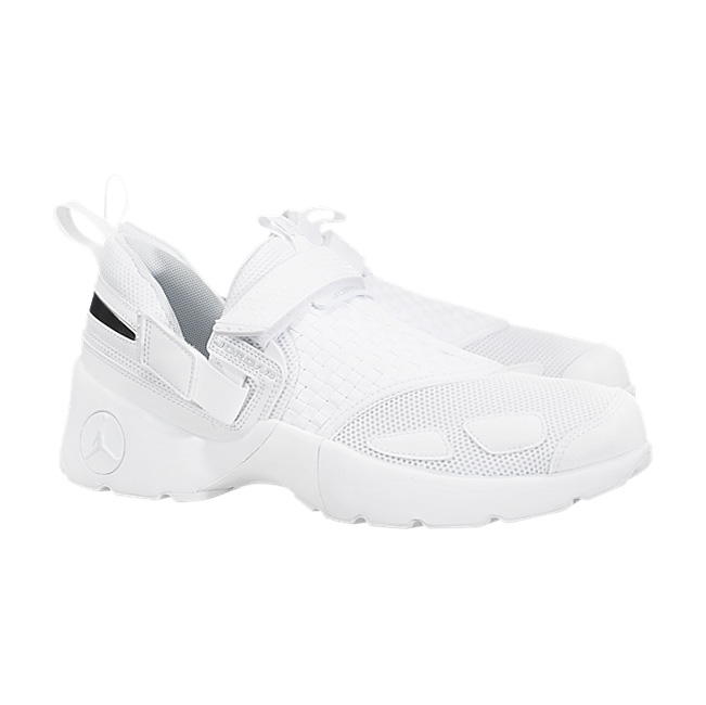 Jordan Trunner LX - White / Pure Platinum-Pure Platinum