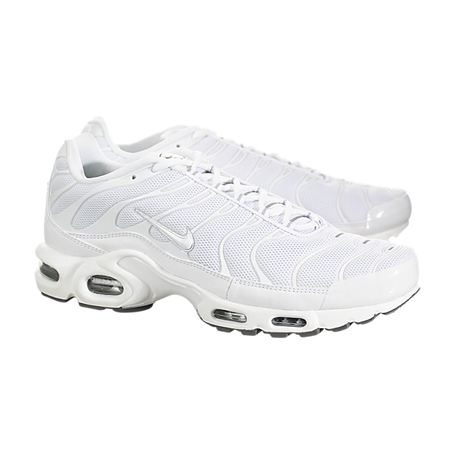Nike Air Max Plus - White / Black-Cool Grey