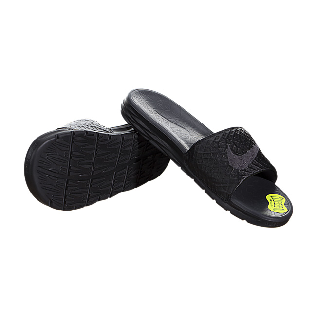 Nike Benassi Solarsoft Sandals - Black / Anthracite