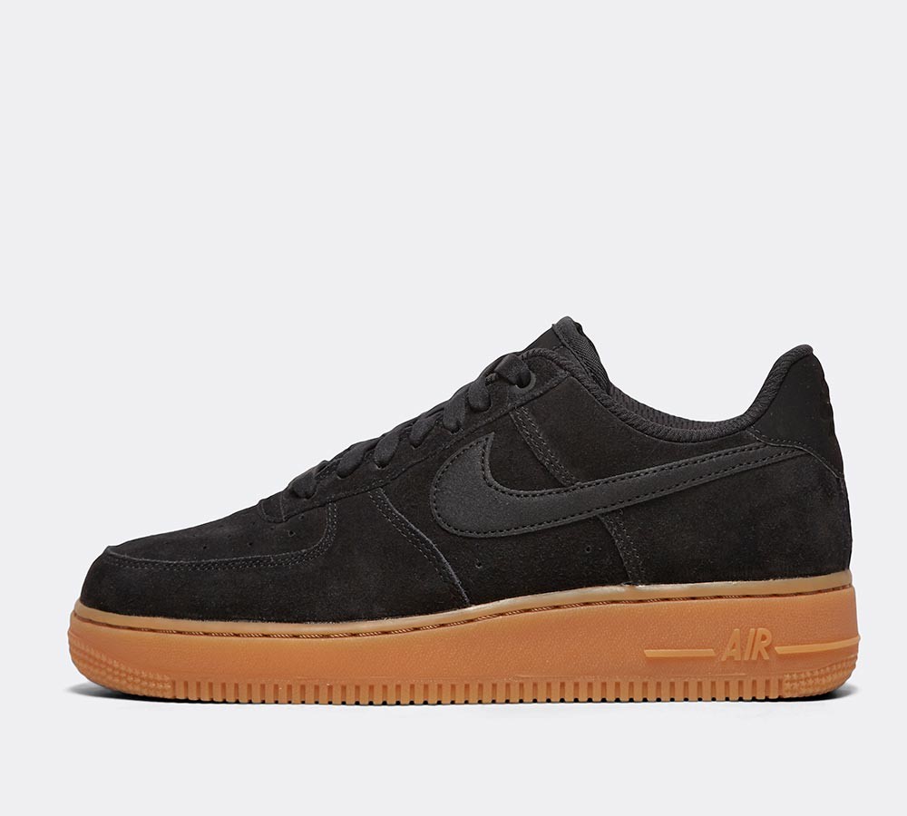 Nike Womens Air Force 1 Low '07 SE Trainer - Black / Black / Gum