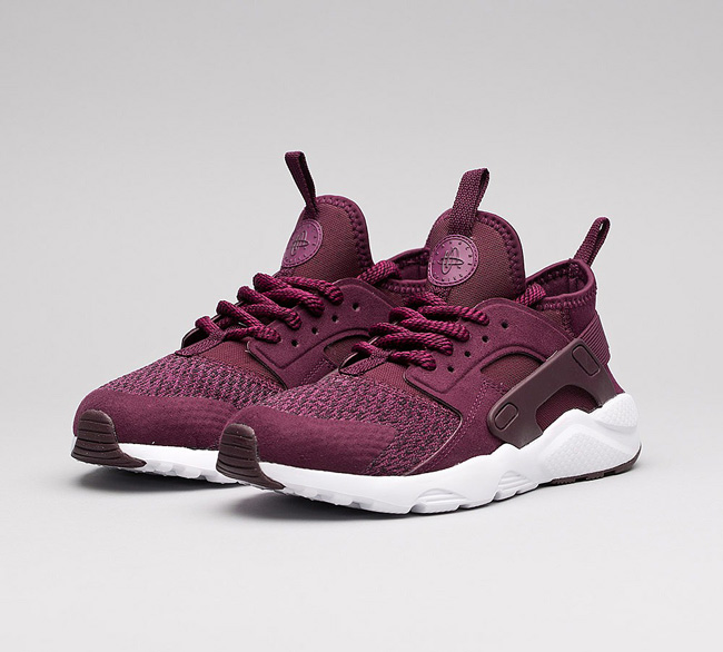 Nike Infant Air Huarache Run Ultra SE Trainer | Bordeaux / White