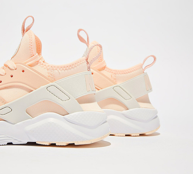 Nike Junior Air Huarache Run Ultra SE Trainer | Crimson Tint / Sail / Royal Tint