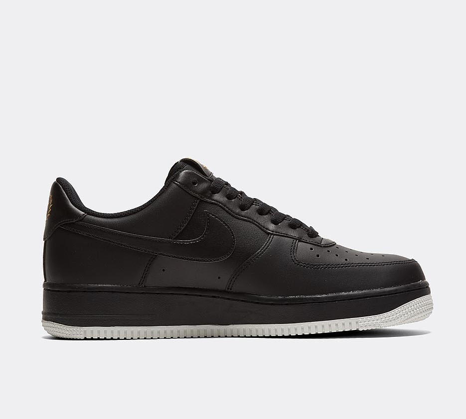 Nike Air Force 1 '07 Trainer - Black / Summit White