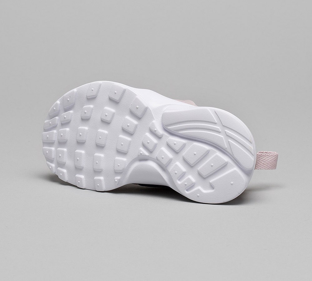 Nike Nursery Presto Fly Trainer | Rose / Navy / White