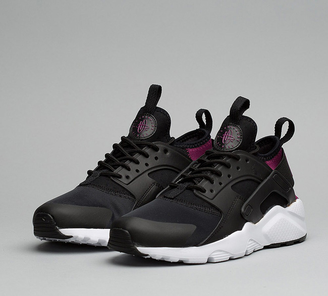 Nike Junior Air Huarache Run Ultra Trainer | Black / Tea Berry / White