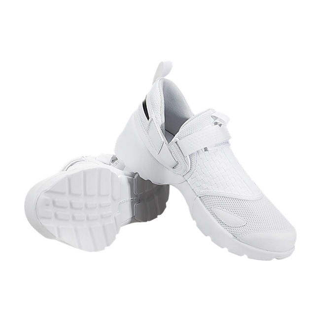 Jordan Trunner LX - White / Pure Platinum-Pure Platinum