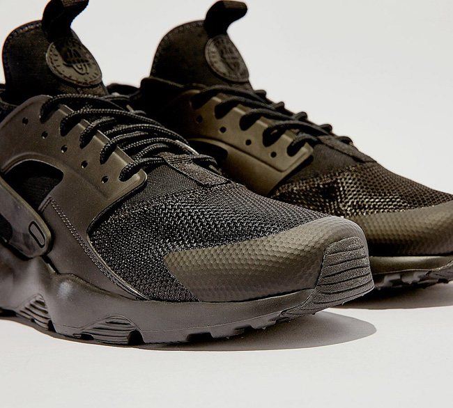 Nike Air Huarache Run Ultra Trainer | Black / Black / Black