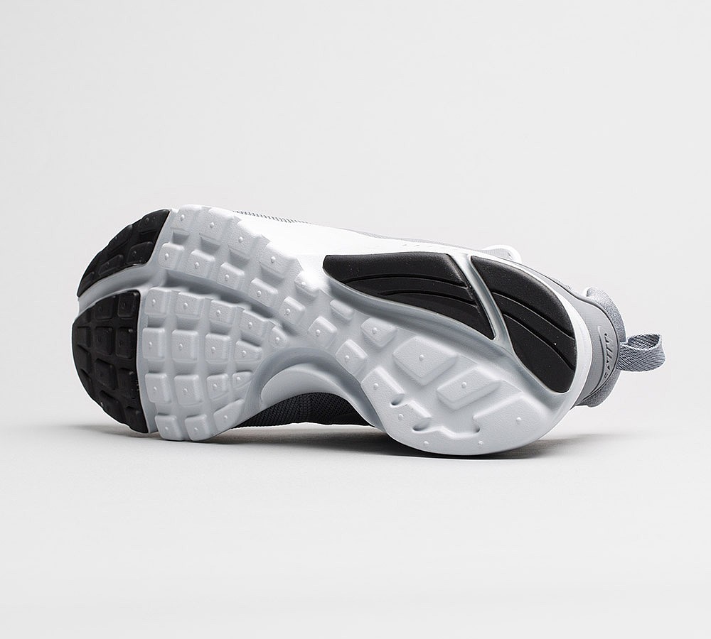 Nike Presto Fly Trainer | Grey / White