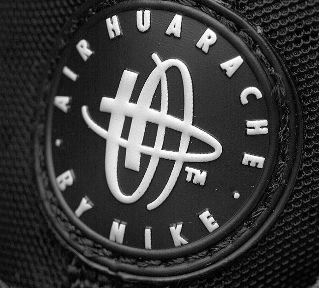 Nike Junior Air Huarache Run Ultra Trainer | Black / White