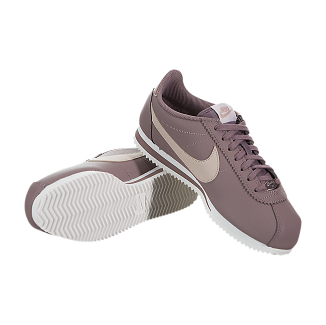 Nike Women Classic Cortez Leather - Smokey Mauve / Partical Beige
