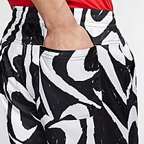 Men's Nike Sportswear City Edition Hand-Drawn Woven Shorts