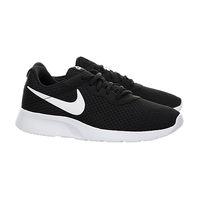 Nike Tanjun - Black / White