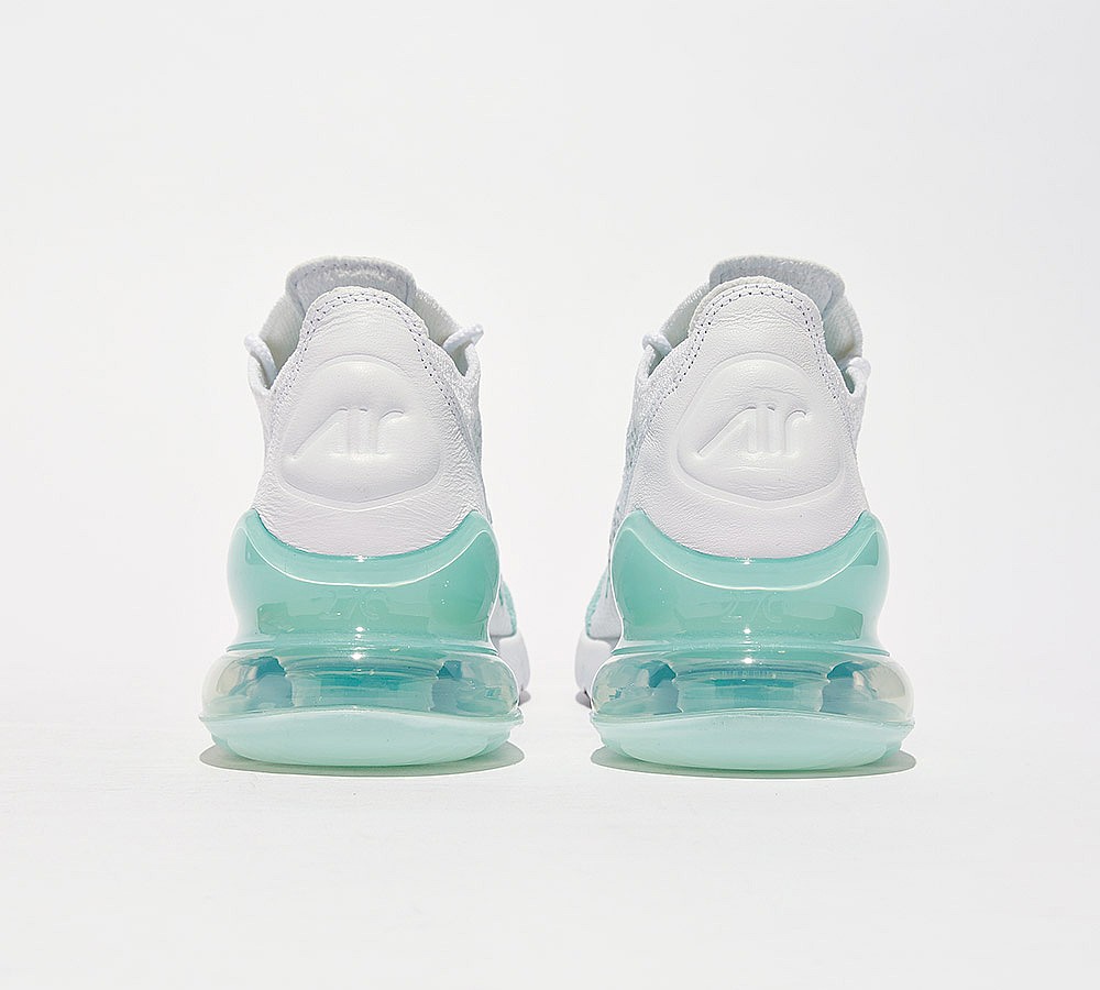 Nike Womens Air Max 270 Flyknit Trainer - Igloo / White / Igloo