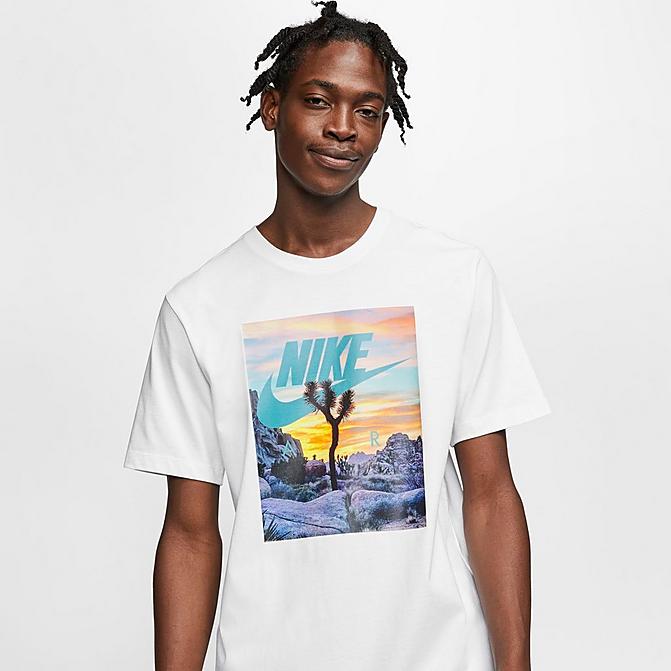 Men's Nike Sportswear Desert Photo T-Shirt