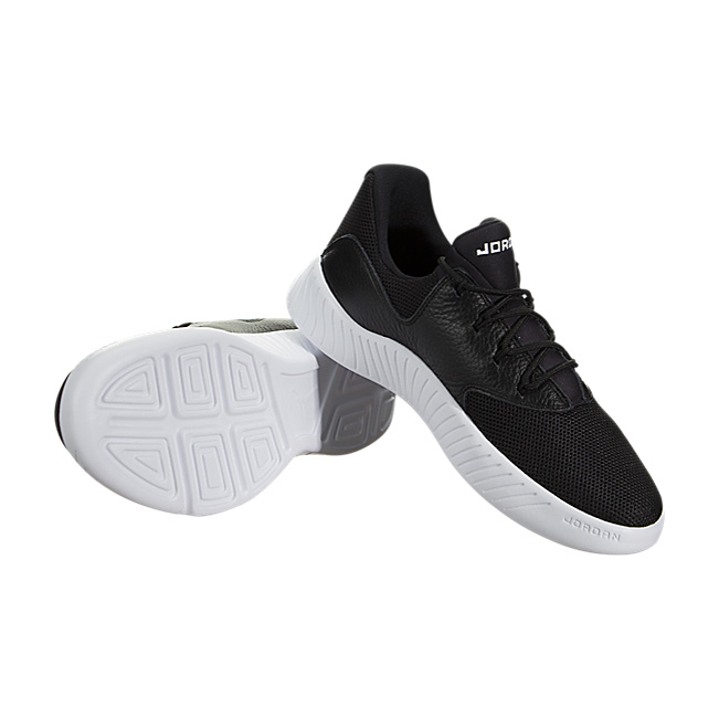 Jordan J23 Low - Black / White