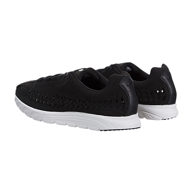 Nike Mayfly Woven - Black / Black-Summit White