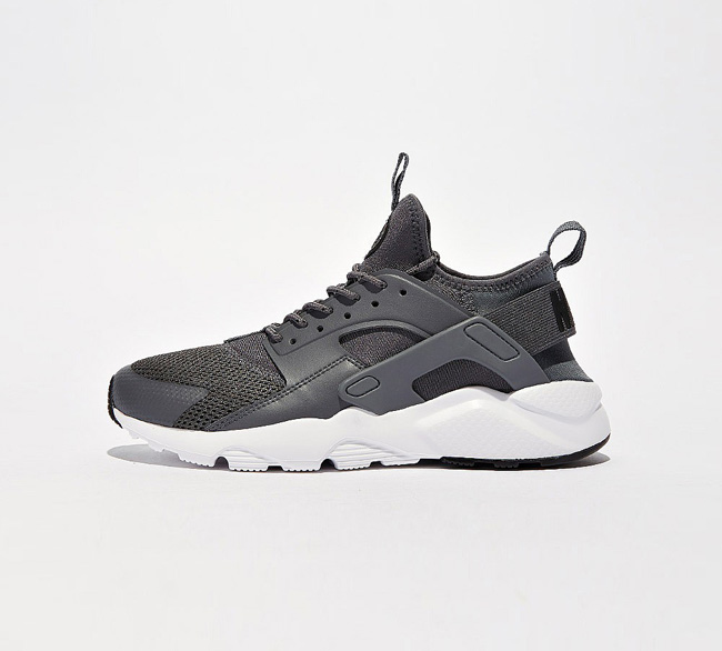 Nike Junior Air Huarache Run Ultra Trainer | Dark Grey / Black