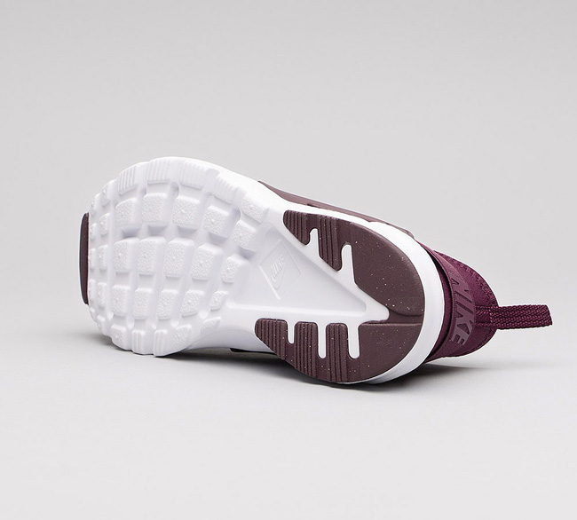 Nike Infant Air Huarache Run Ultra SE Trainer | Bordeaux / White