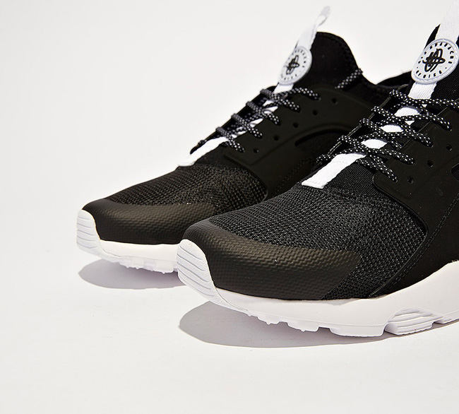 Nike Air Huarache Run Ultra Trainer | Black / White