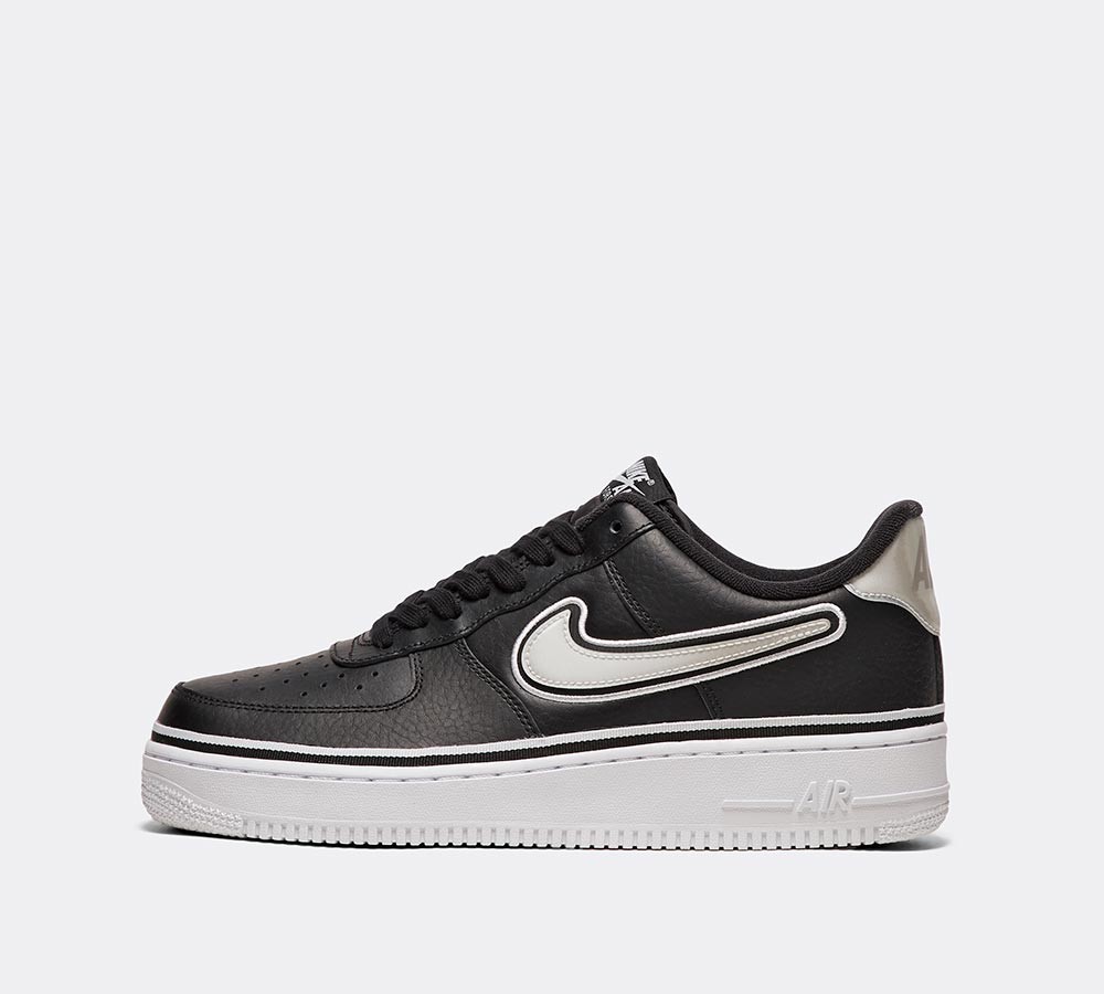 Nike Air Force 1 Low '07 LV8 Sport Trainer - Black / White