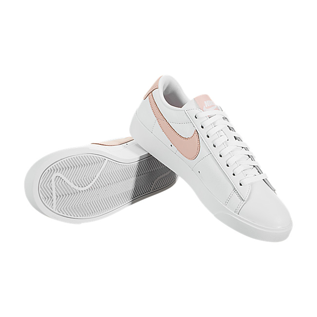 Nike Women Blazer Low LE - White / Storm Pink