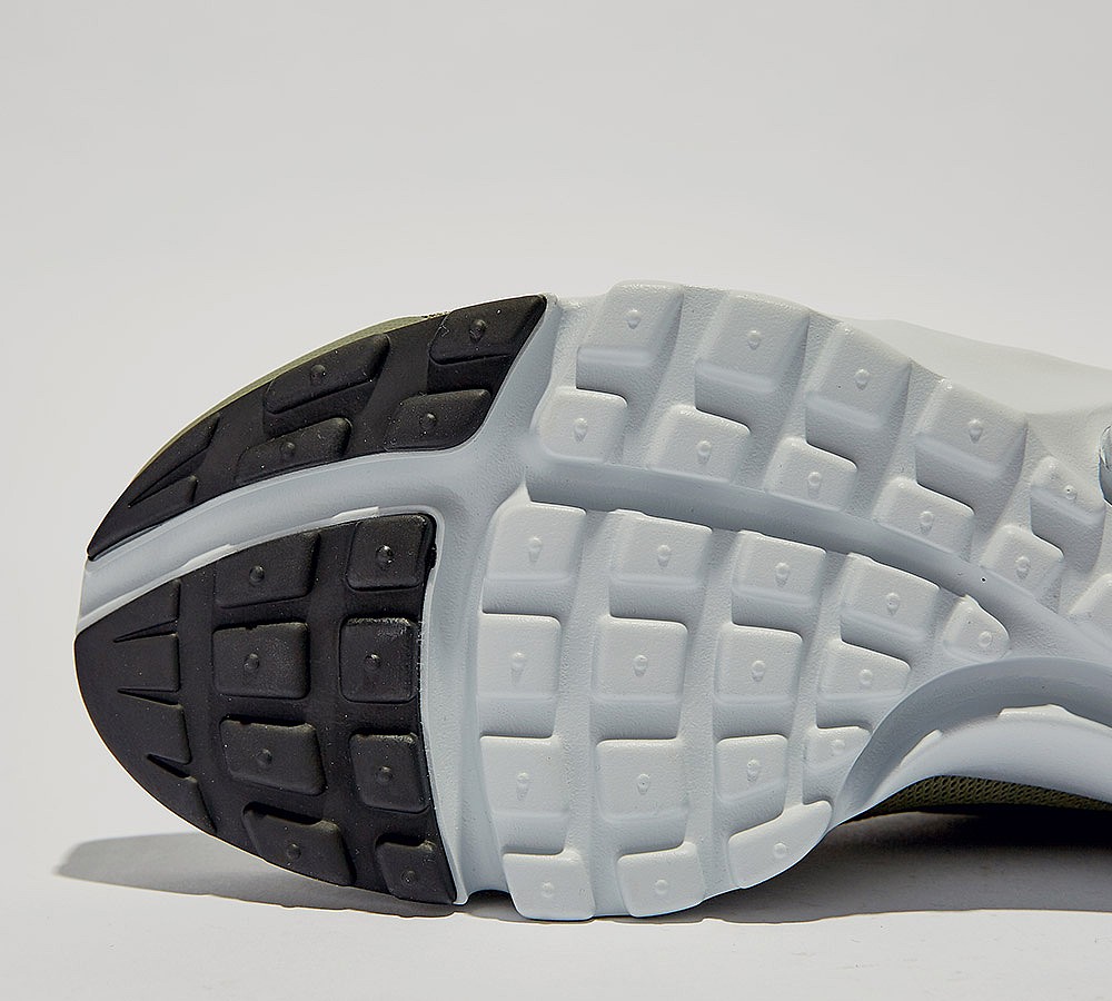 Nike Presto Fly Trainer | Dark Stucco / Black