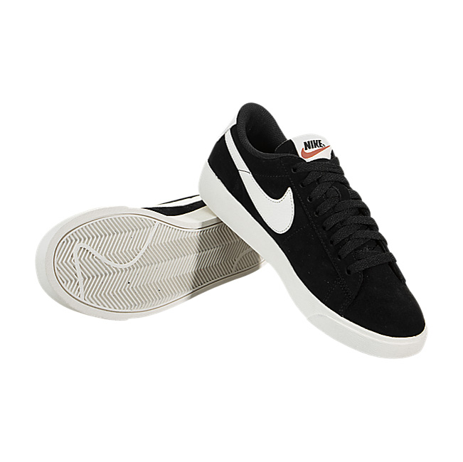 Nike Women Blazer Low SD - Black / Sail-Sail