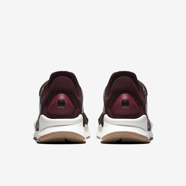 Nike Sock Dart Night Maroon/Noble Red/Sail/Noble Red