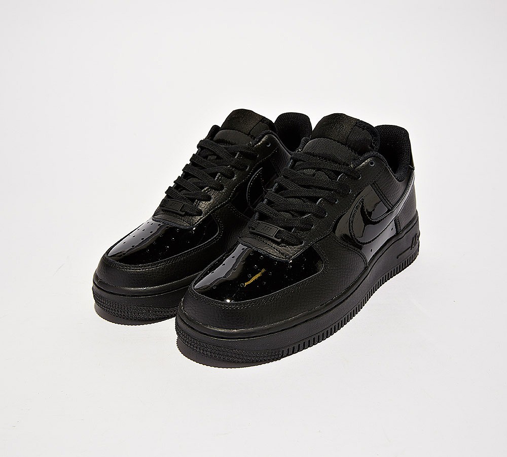 Nike Womens Air Force 1'07 Patent Trainer - Black