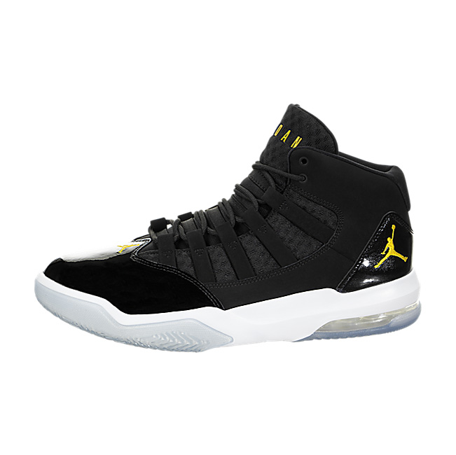 Jordan Max Aura - Black / University GoldpWhite