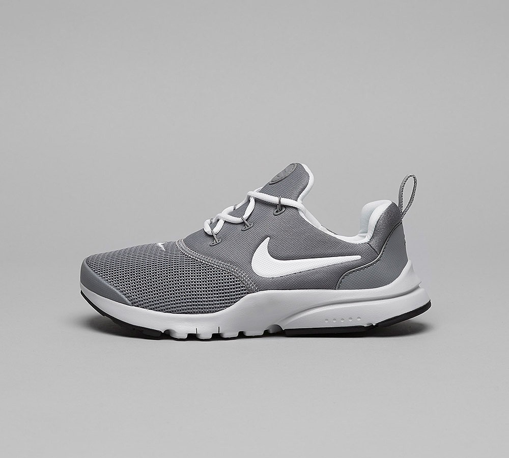 Nike Infant Presto Fly Trainer | Grey / White