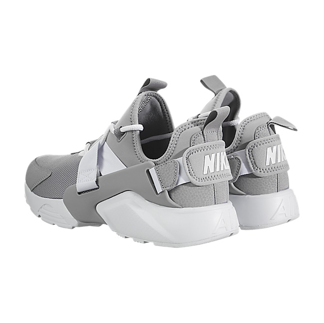 Nike Women Huarache City Low - Atmosphere Grey