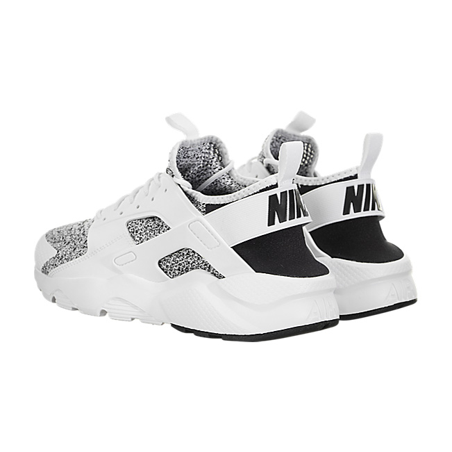 Nike Air Huarache Run Ultra SE - Black / White