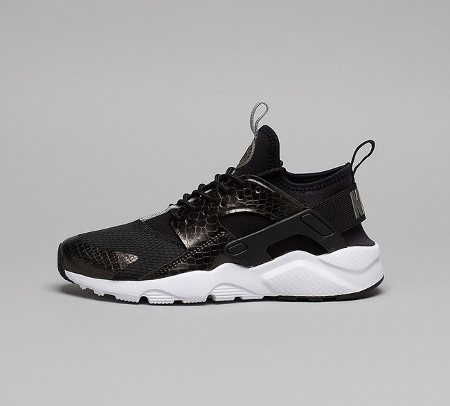 Nike Junior Air Huarache Run Ultra Trainer | Black / Pewter