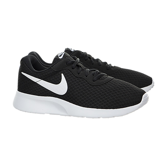Nike Women Tanjun - Black / White